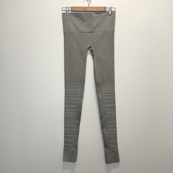 BLANQI SPORT SUPPORT Hipster Contour Legging - Picture 6 of 11